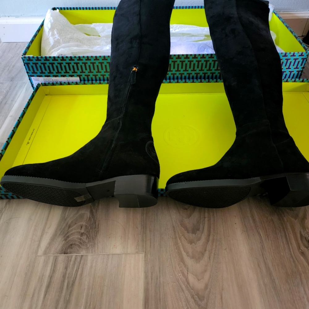 BRAND new never worn Tory Burch over the knee suede boots